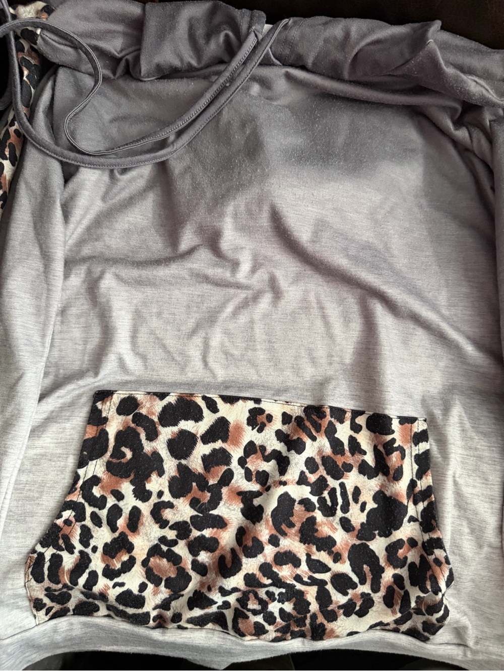 Gray pullover Hoodie with Leopard Print Pocket unbranded no known size